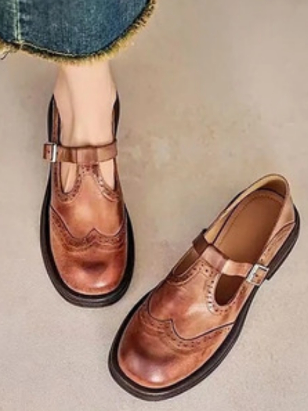 NEW! Women's Brown Wing Tip Mary Janes Size 6